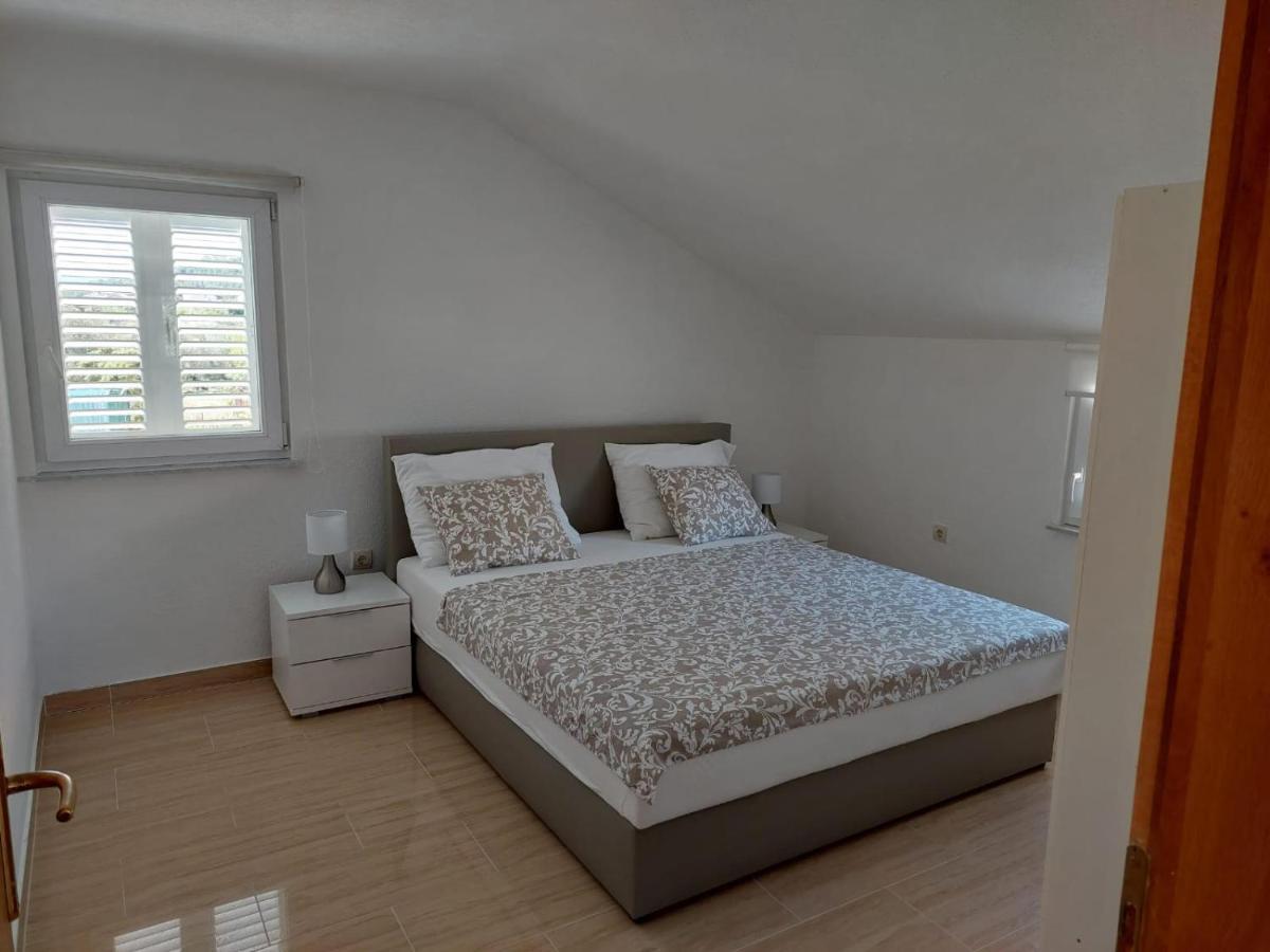 Apartman Vucemil โอเรบิก ภายนอก รูปภาพ