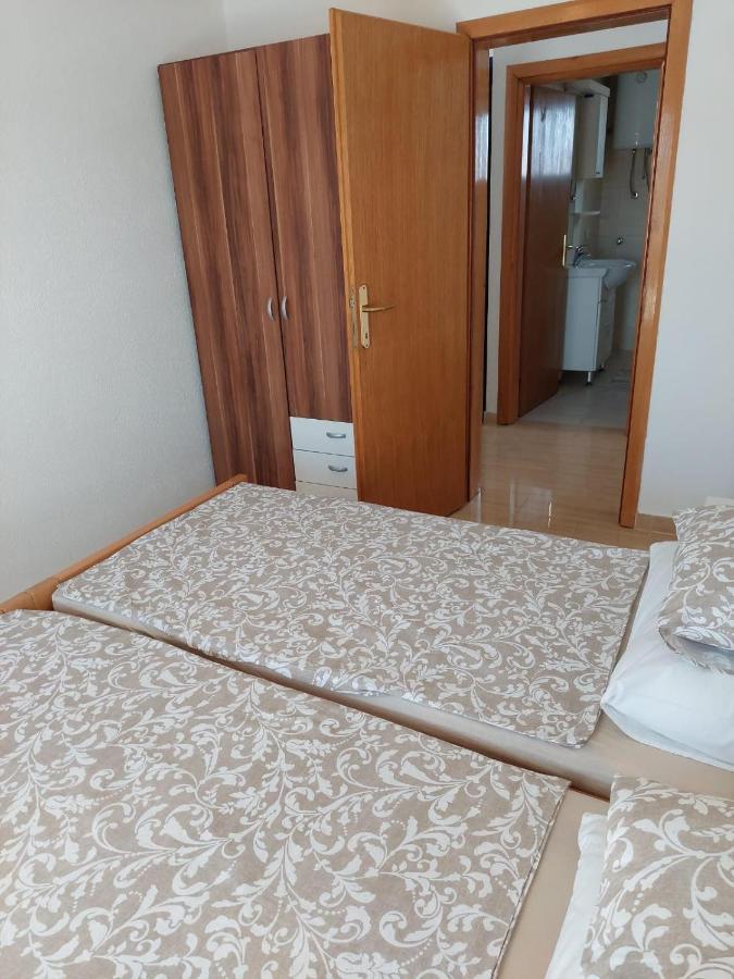 Apartman Vucemil โอเรบิก ภายนอก รูปภาพ